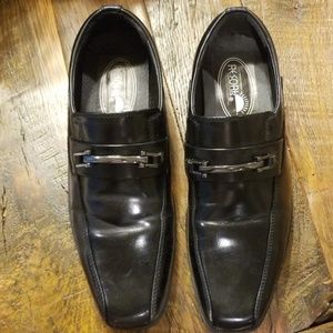 Trissino Resorts Size 7 Dress Shoes